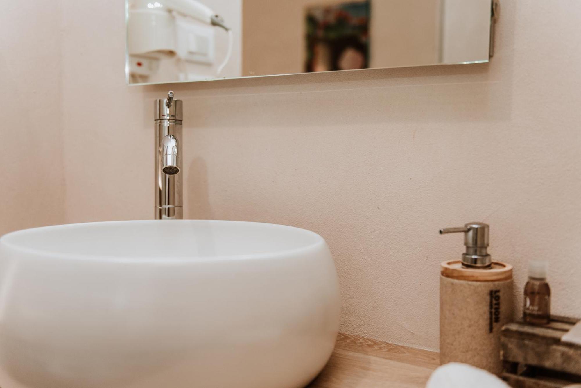 مبيت وإفطار ليتشي Terrae Hydrunti المظهر الخارجي الصورة